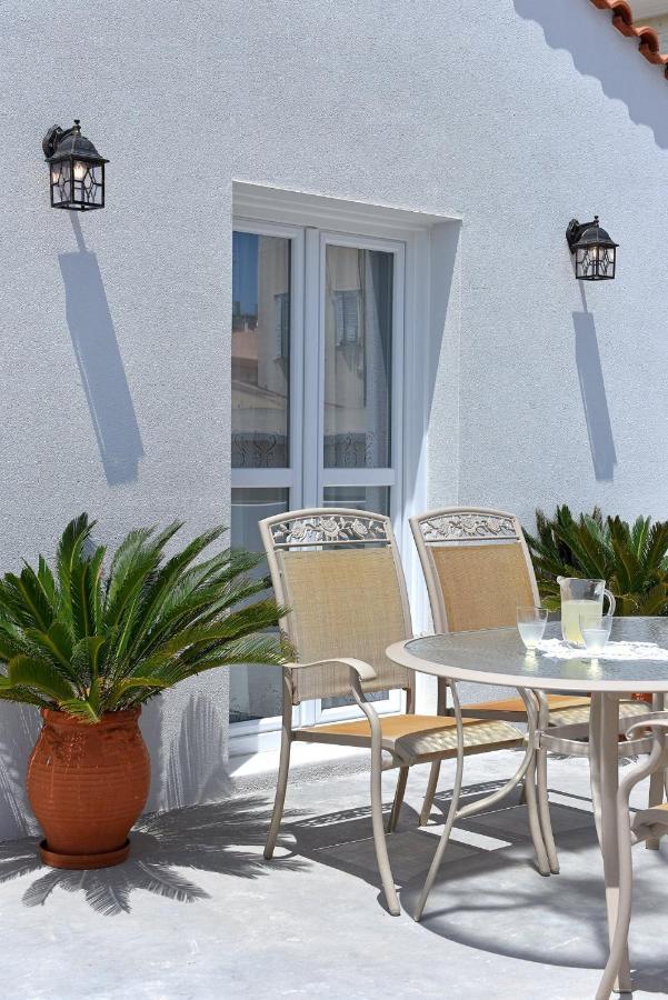Oisyra Boutique Suites Ermupoli Zewnętrze zdjęcie