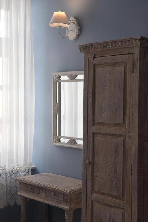 Oisyra Boutique Suites Ermupoli Zewnętrze zdjęcie