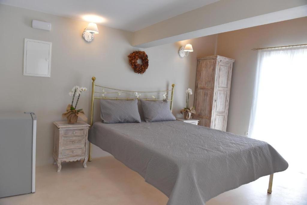 Oisyra Boutique Suites Ermupoli Zewnętrze zdjęcie